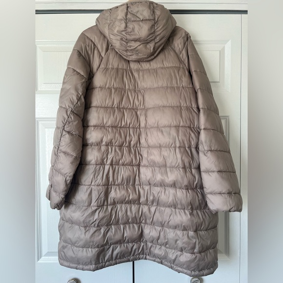 Athleta Women's Air Puffer Parka (size 2X) - Picture 2 of 6